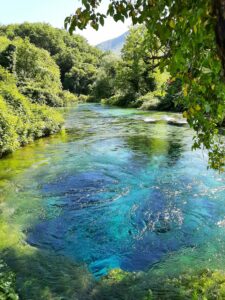 carla-forgiven-KCgp18CMck0-unsplash-blauwe oog